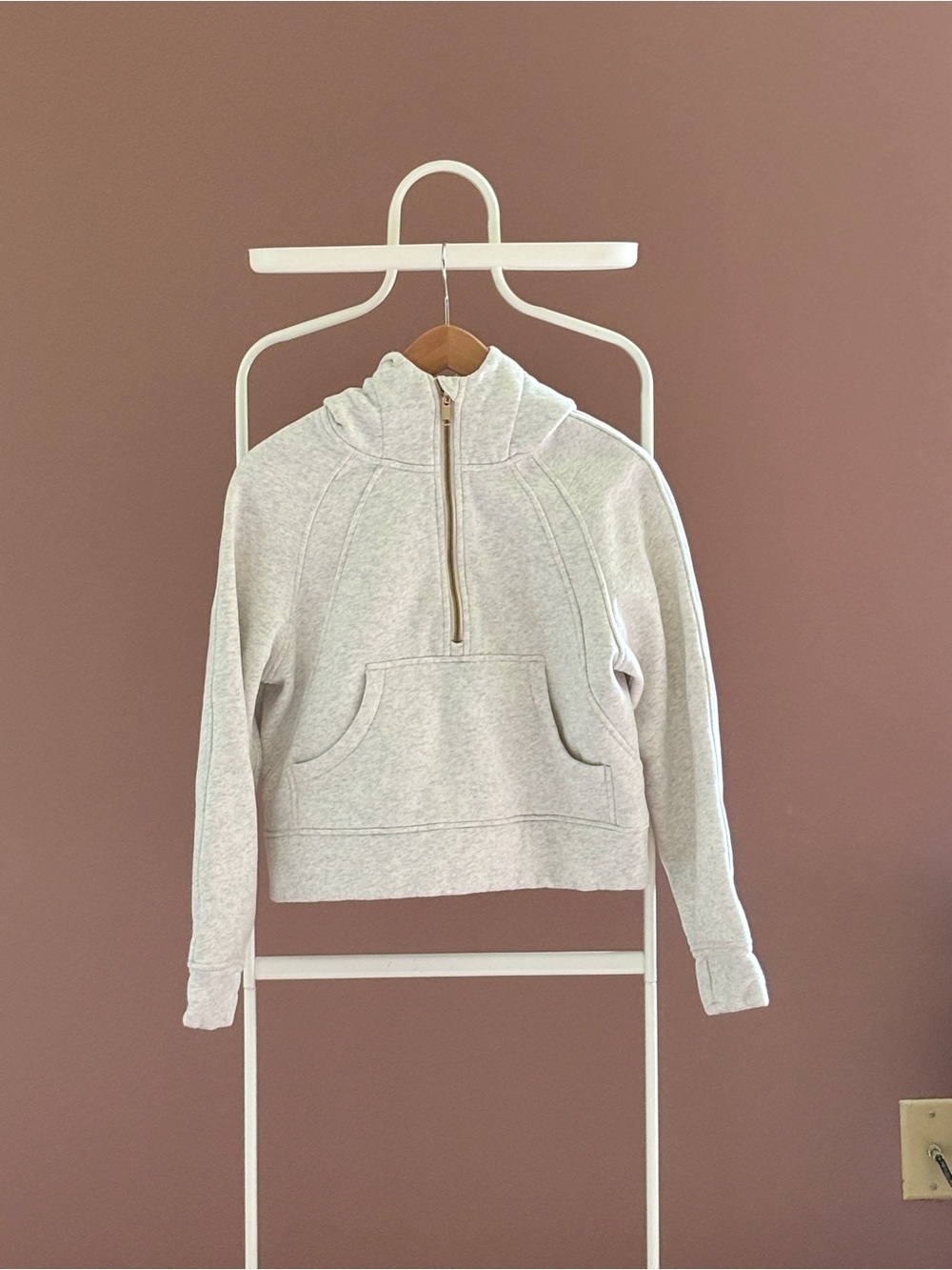 Women's Light Gray Half-Zip Pullover Hoodie - Casual Cropped Sweatshirt